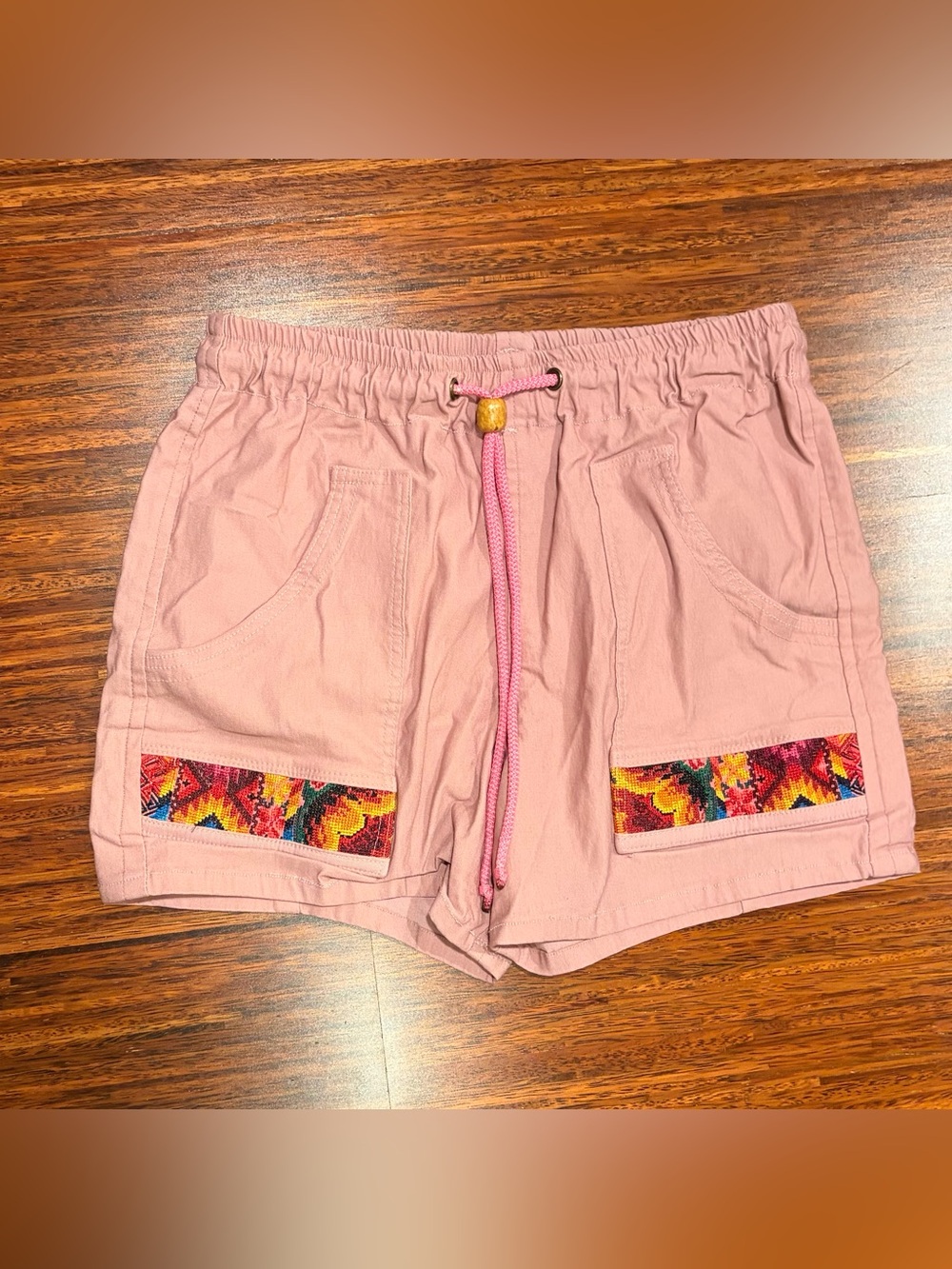 Boho Guatemalan cotton chore shorts with rose embroidery size small EUC